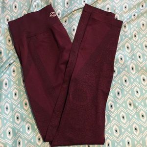 Fashion Nova active leggings